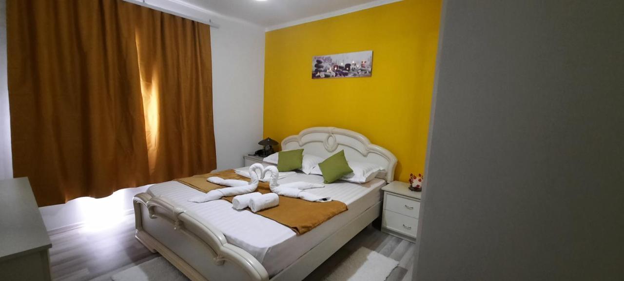 Apartament Clara Permet Appartement Buitenkant foto