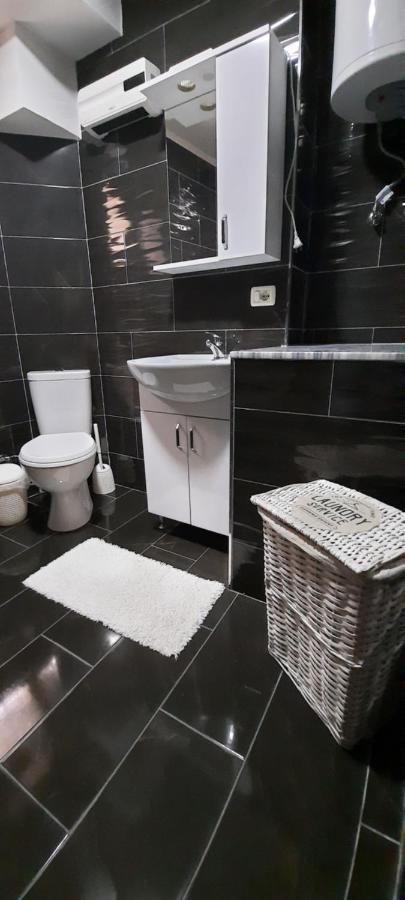 Apartament Clara Permet Appartement Buitenkant foto