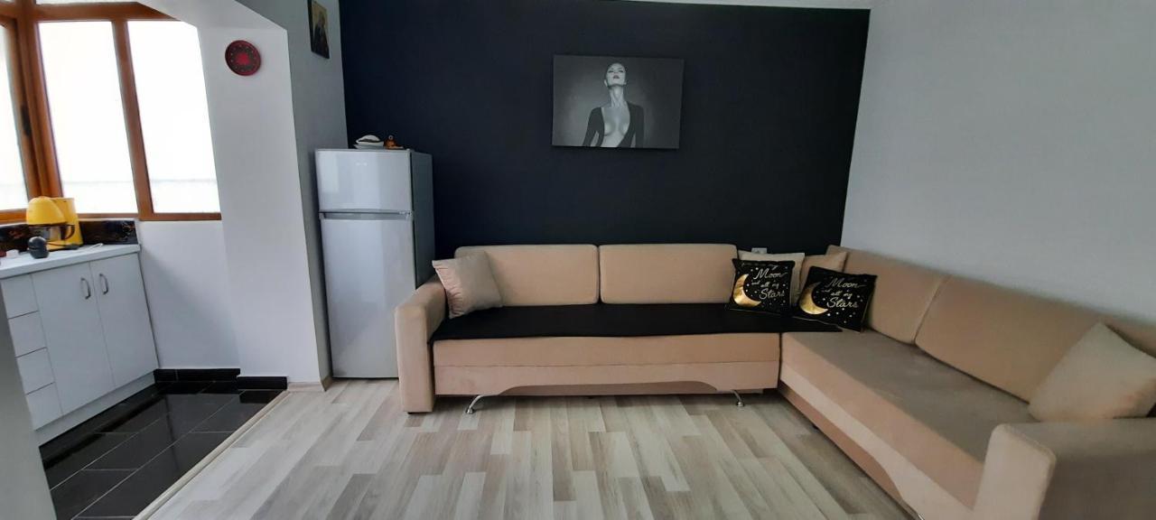 Apartament Clara Permet Appartement Buitenkant foto